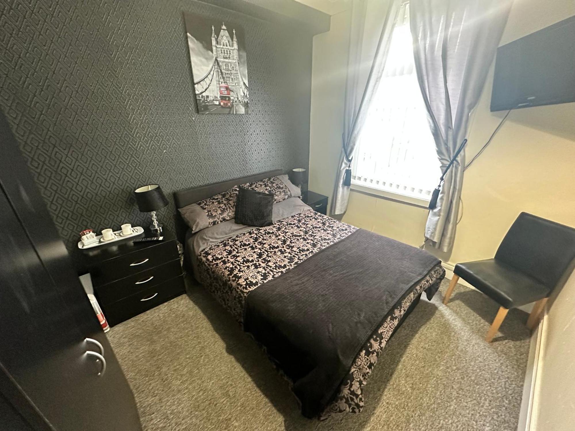 Guest house Greenmount - Pet Friendly No Extra - To Everything - Everyone Welcome *