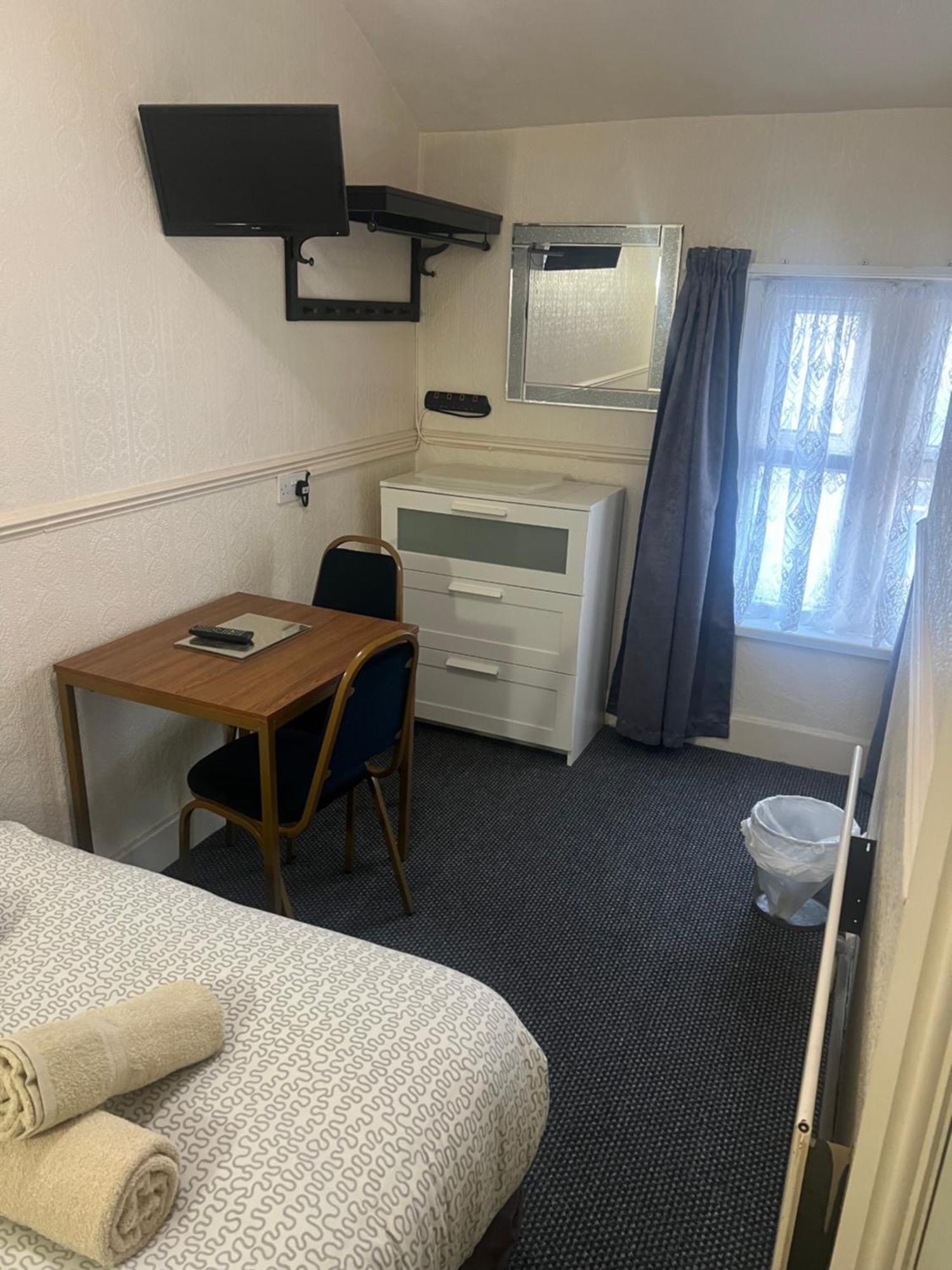 Apollo Number 7 * Blackpool