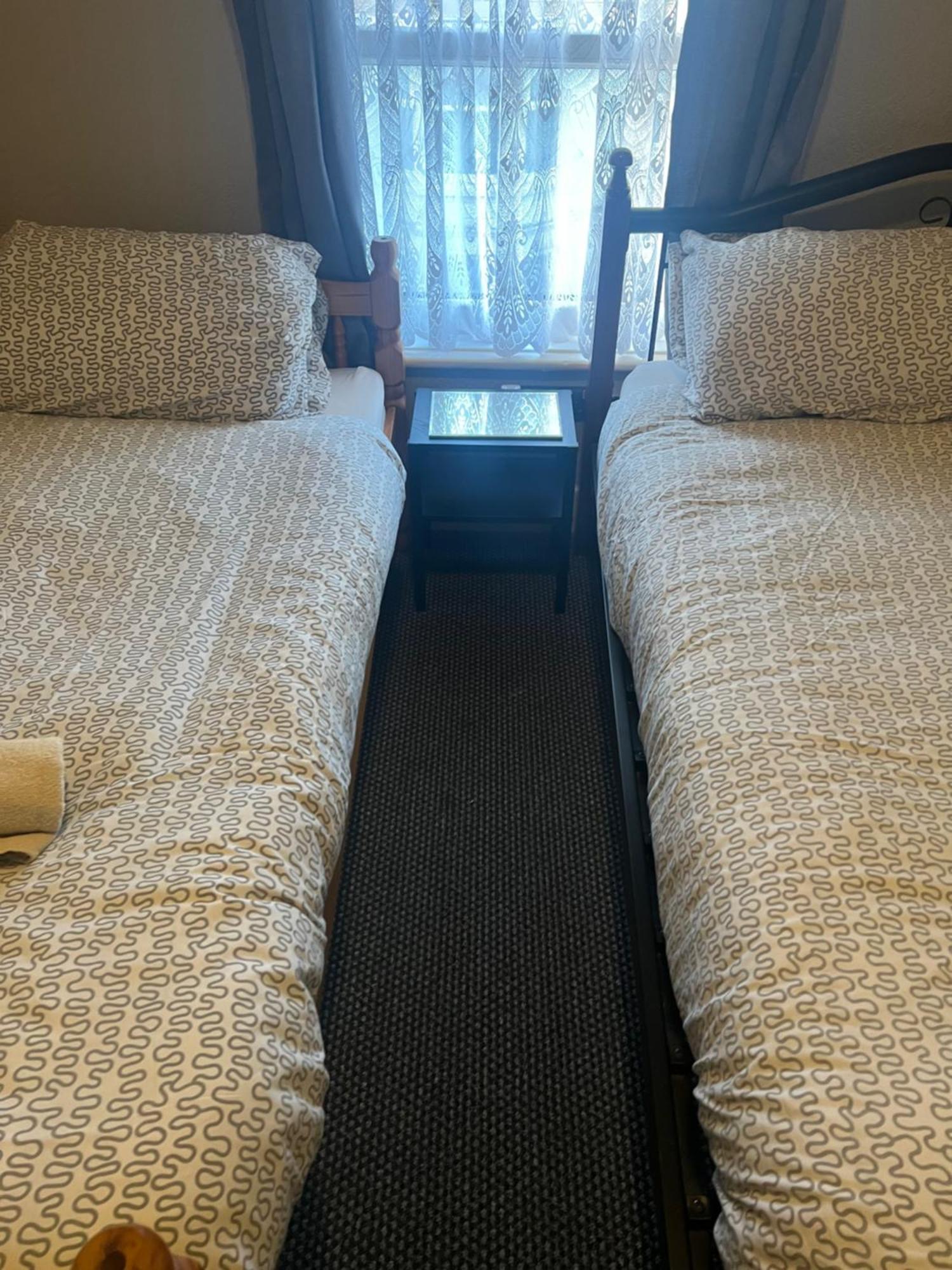 Apollo Number 7 Guest house *