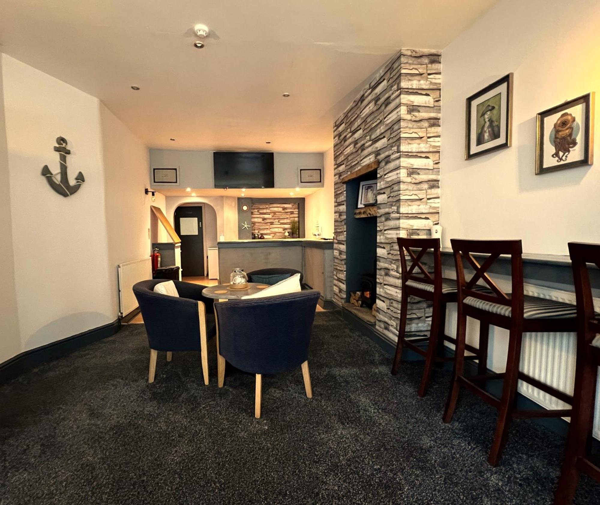 Cove Guest house 3*