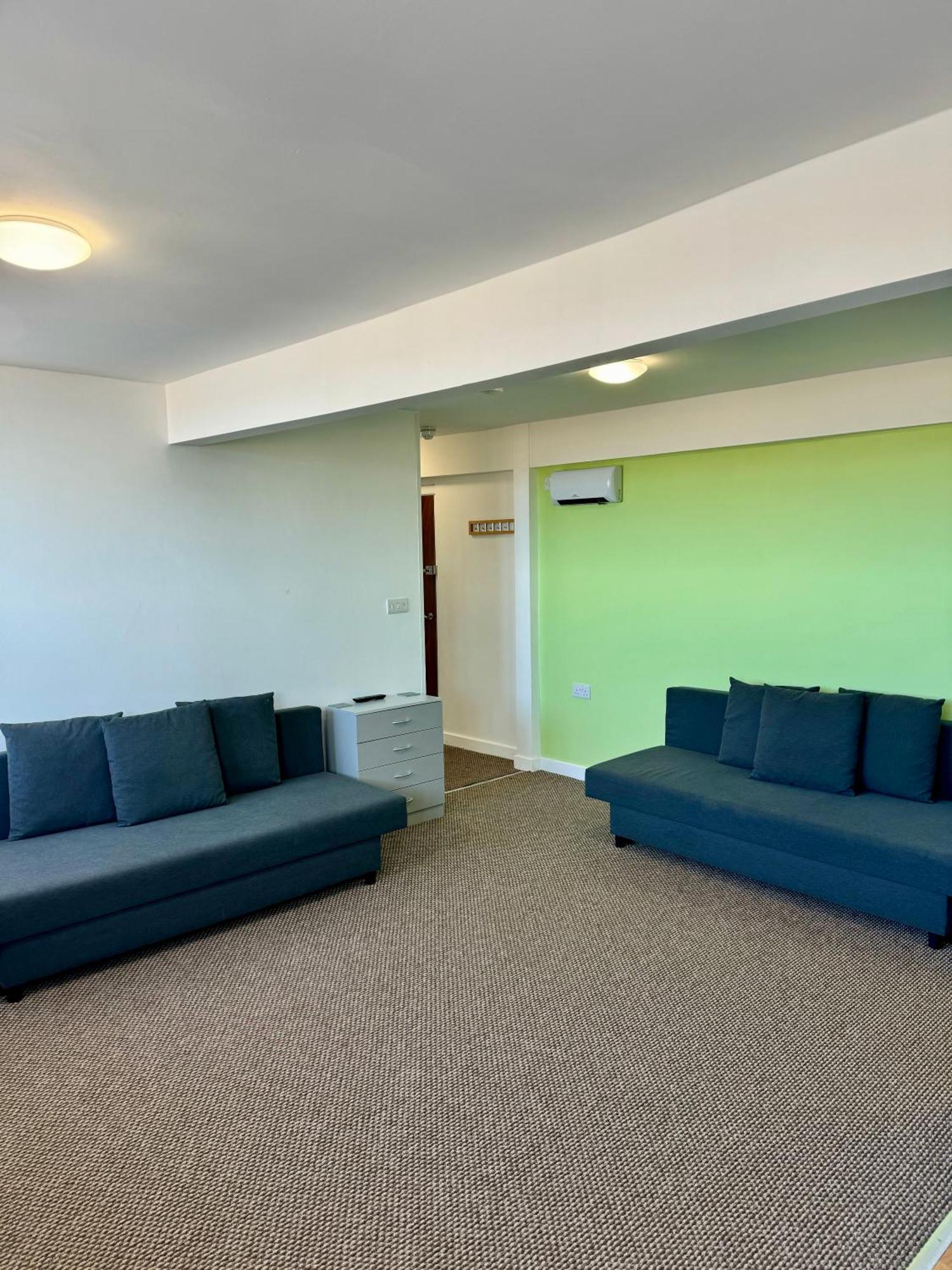 Charlton Apartment Blackpool