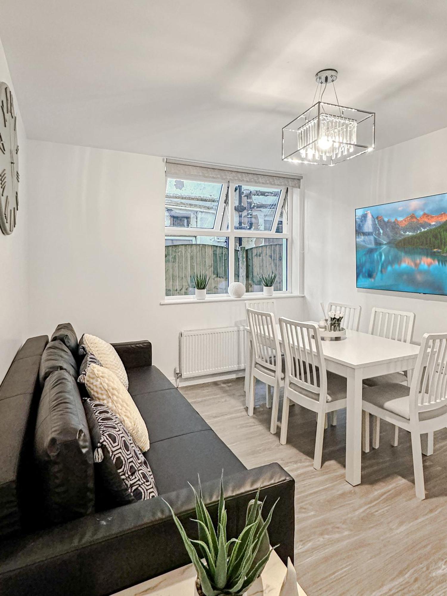 Granada Derby Road Apartment Blackpool