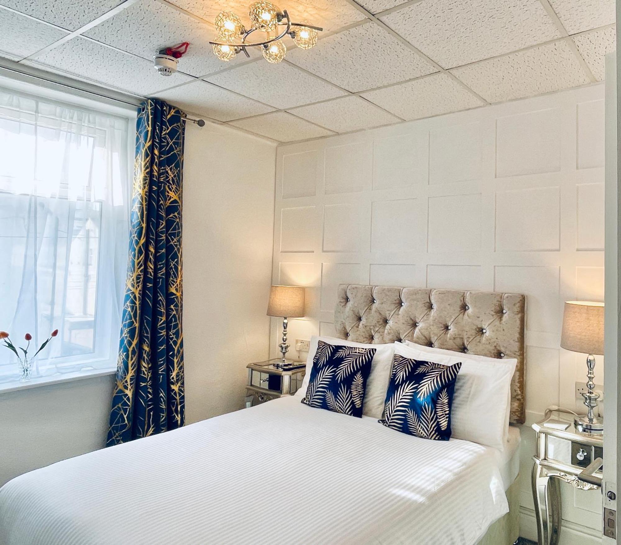 Double With Private Bathroom 16 Havelock Street - 6 Guest house *