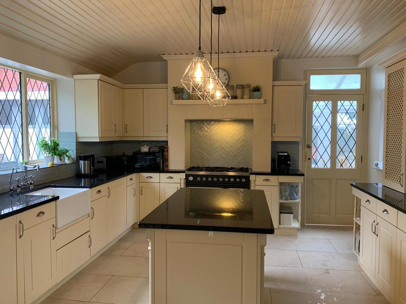 Abode - Southlands Holiday home *