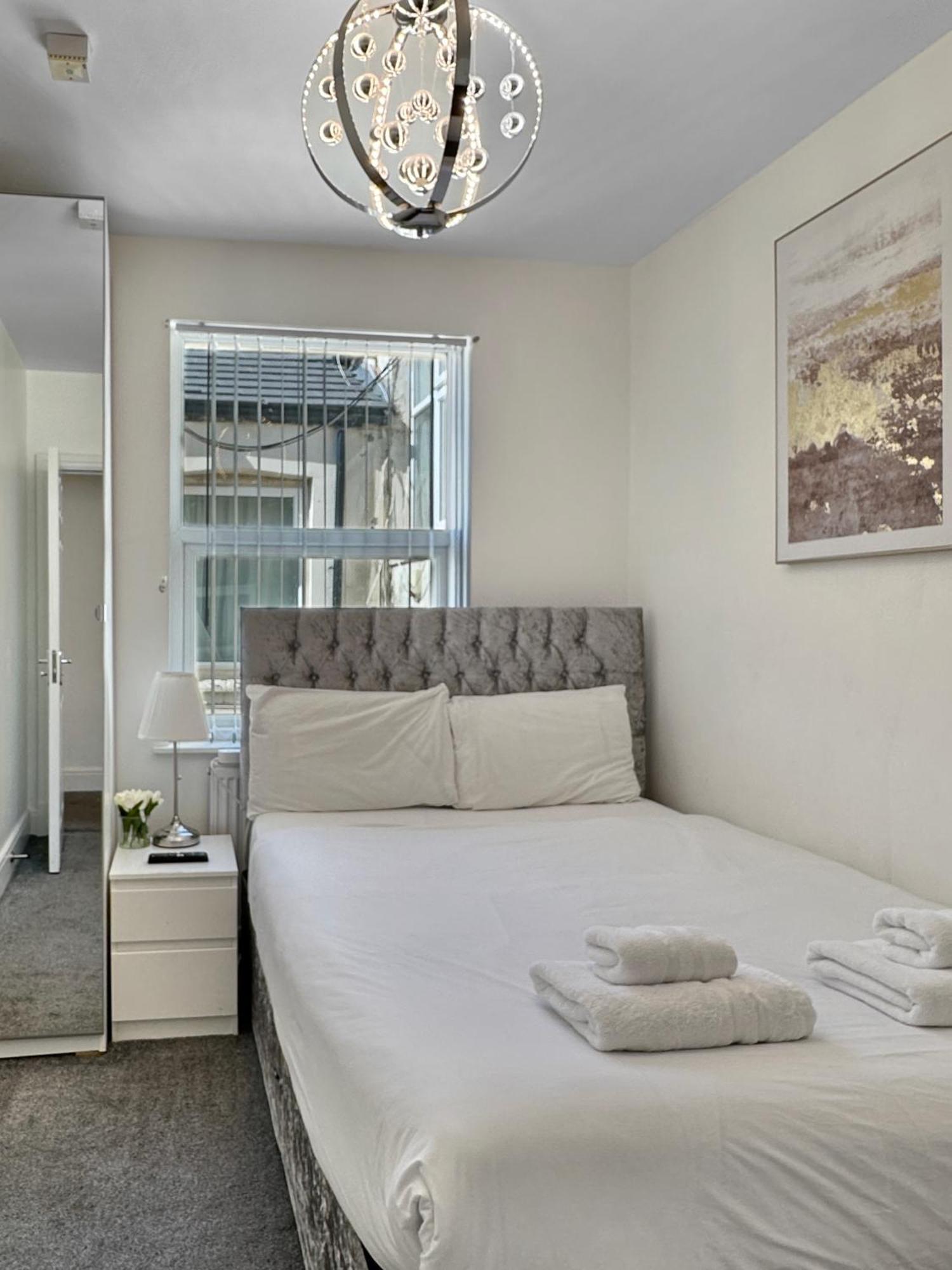 Granada Derby Road Apartment Blackpool