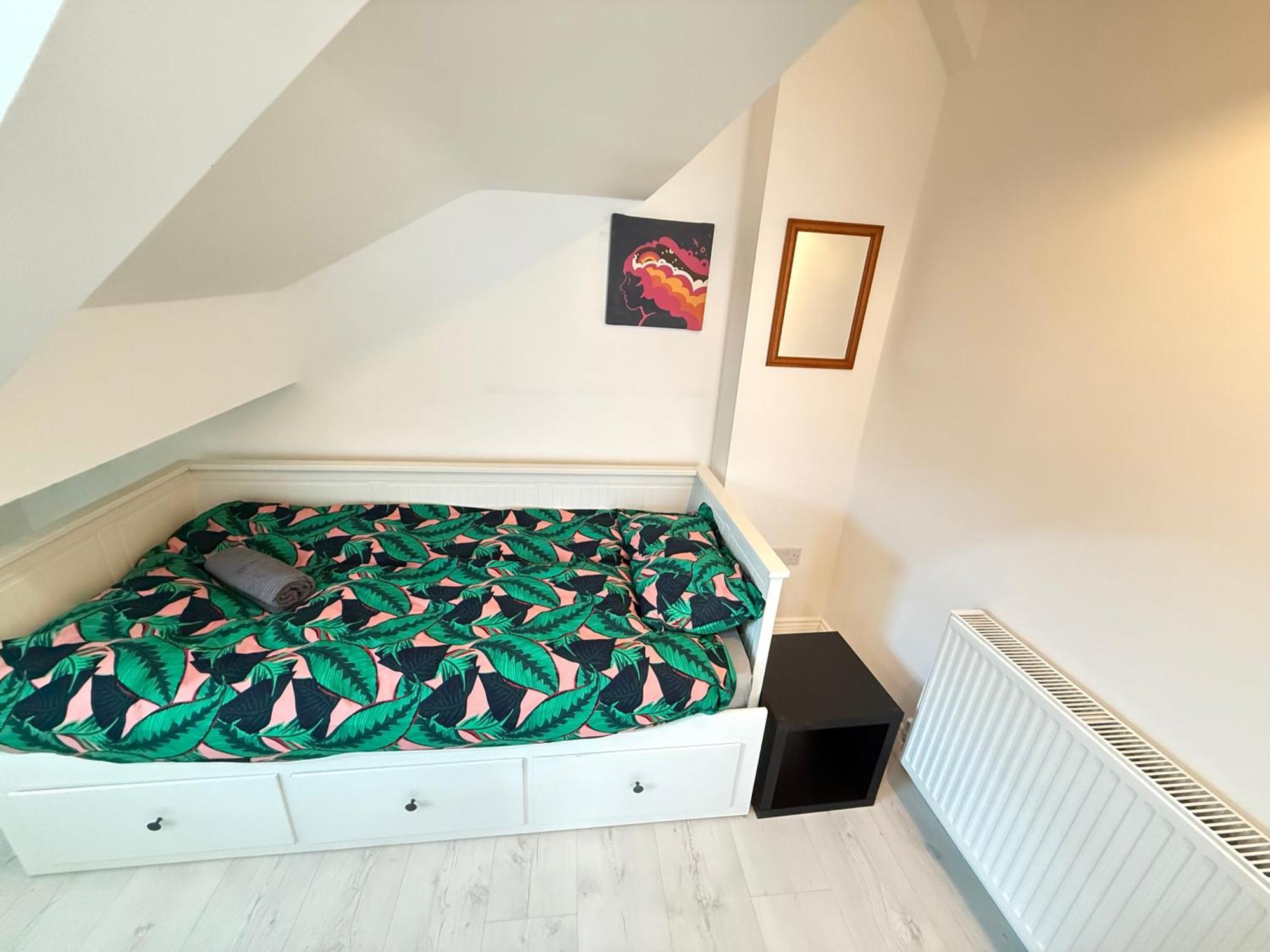 Holm From Sleeps 10 Holiday home *