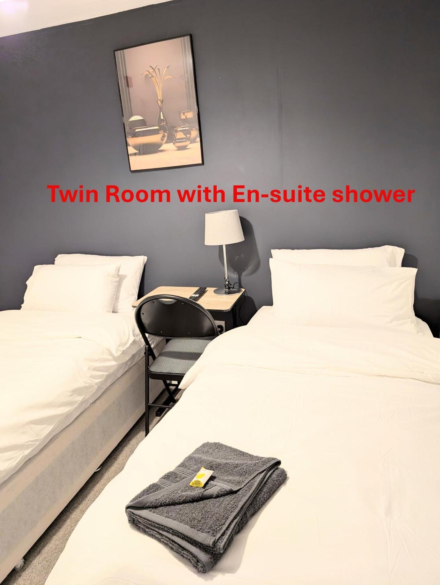 Blok 3 -jacuzzi Suites, & Ensuite Aparthotel *