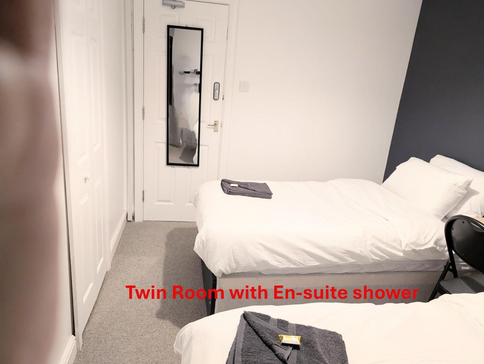 Blok 3 -jacuzzi Suites, & Ensuite *
