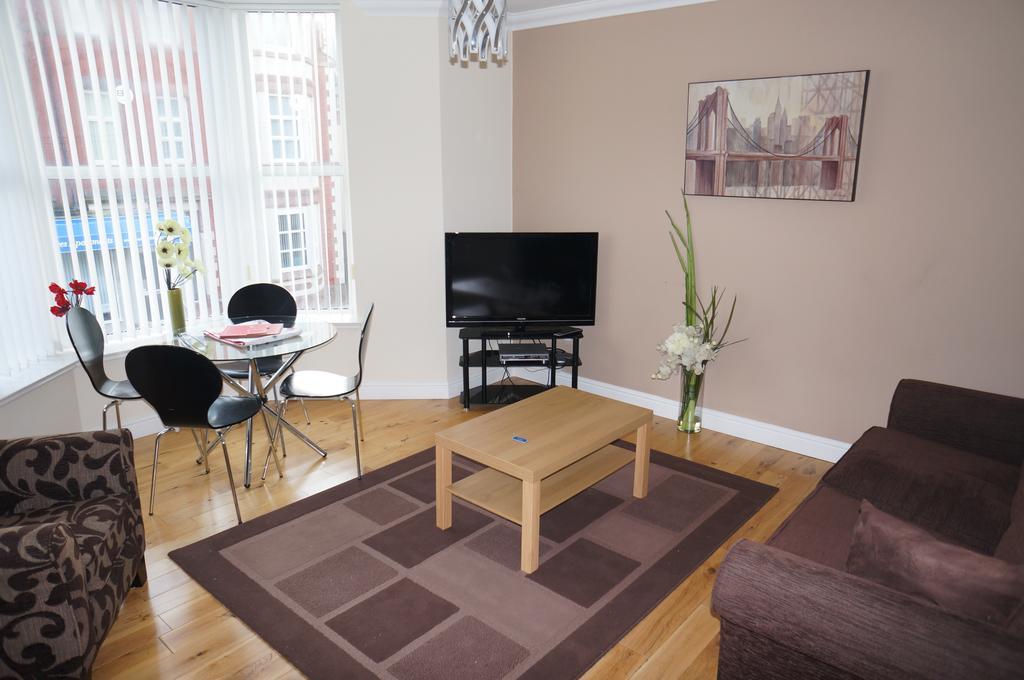 South Apartment *