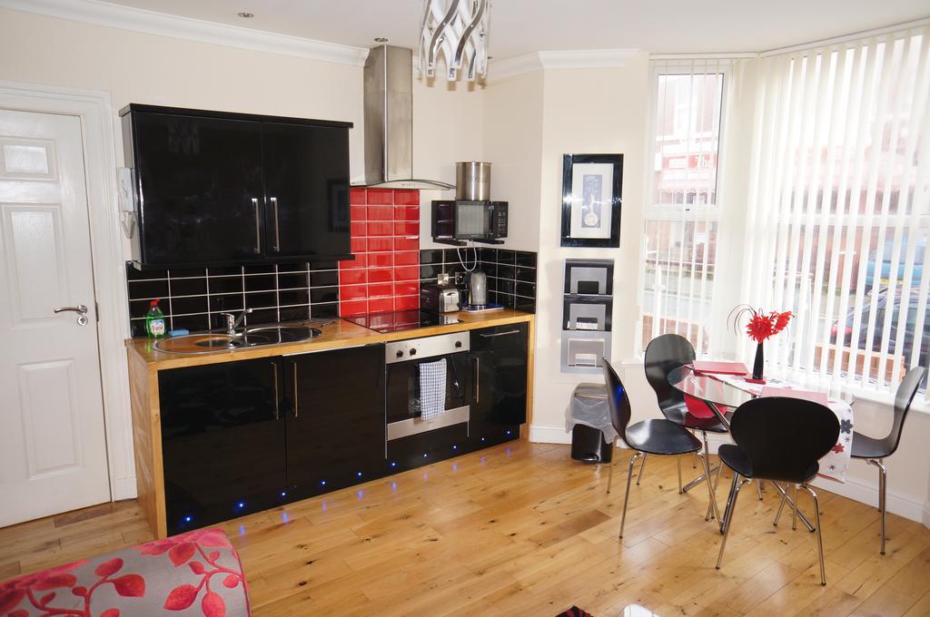 Apartment South *