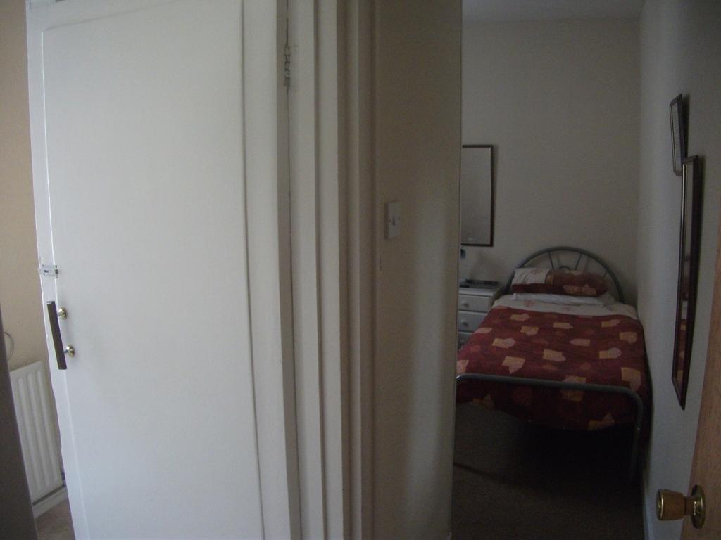 Bronte House 3*