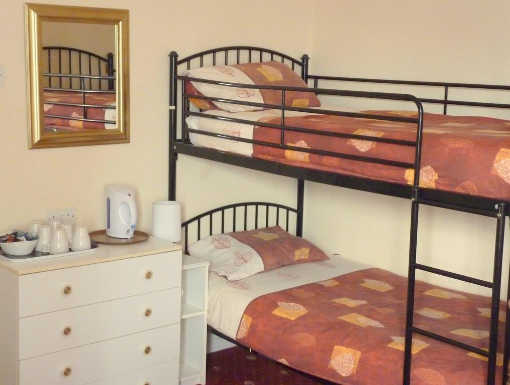 Bronte House 3*