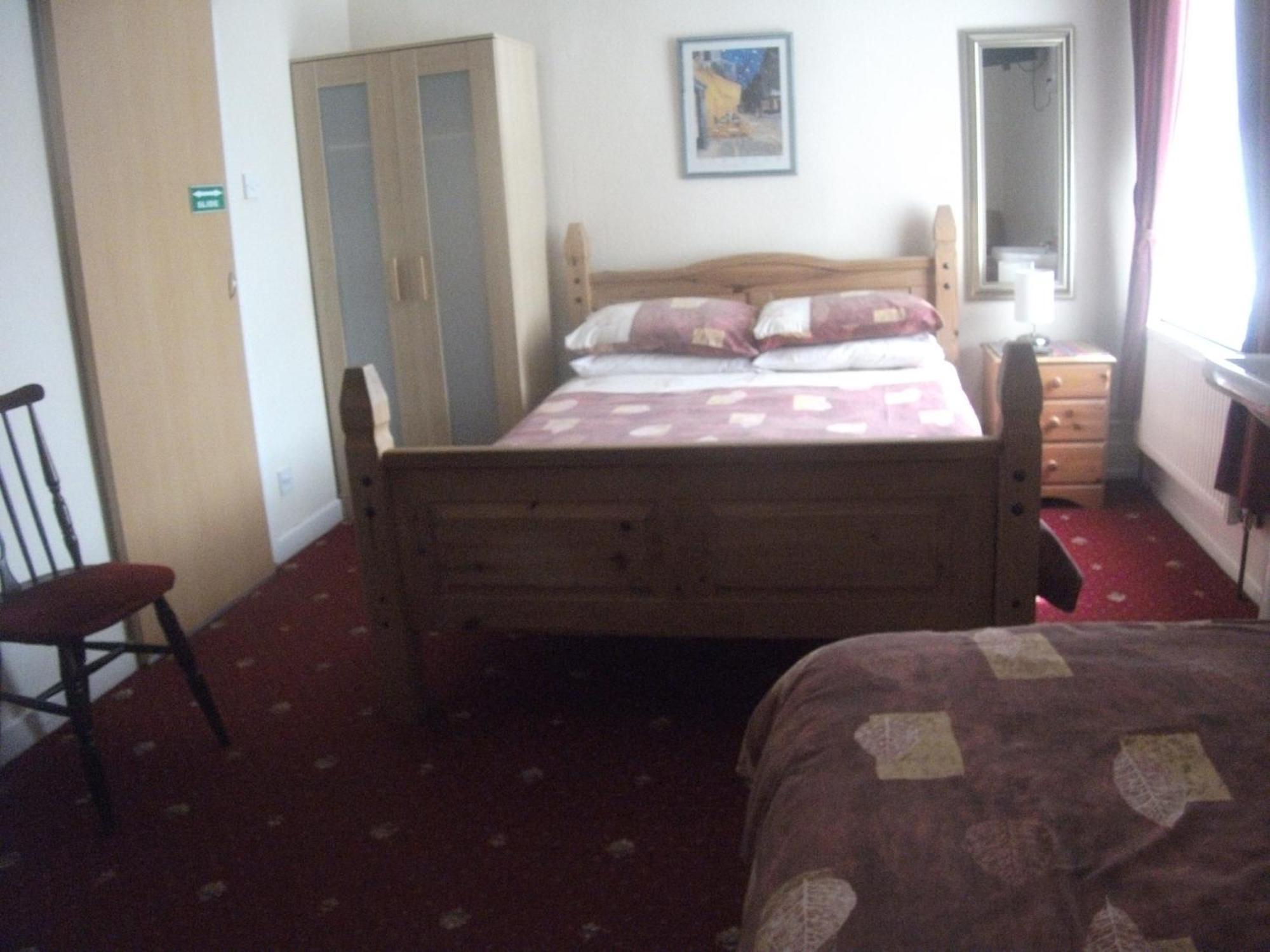 Bronte House Bed & Breakfast 3*