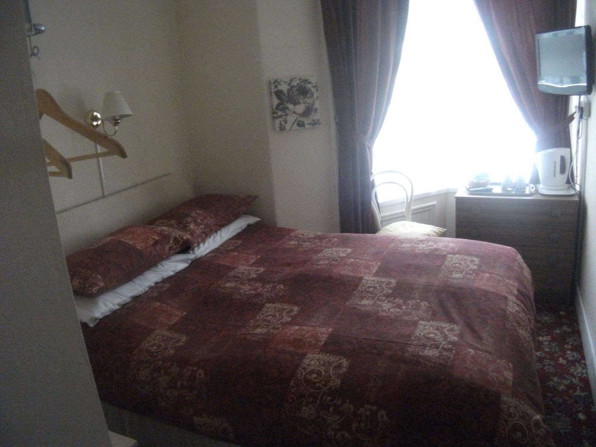 Bronte House 3* Blackpool