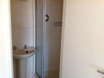 Hotel Cowley 2*