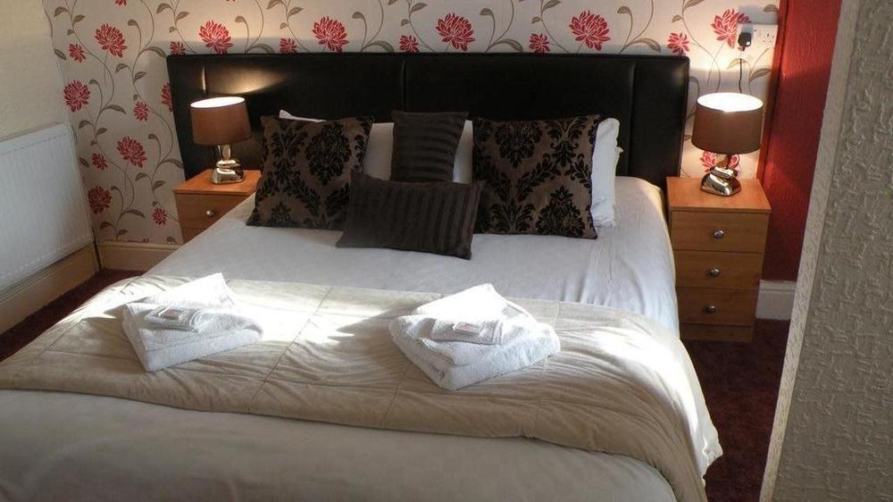 Lichfield 3*