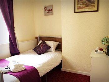 Lichfield 3* Blackpool