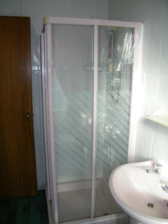 The World Hotel 3*