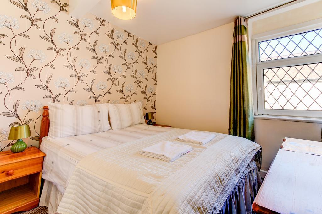 Hotel The Farnborough Blackpool