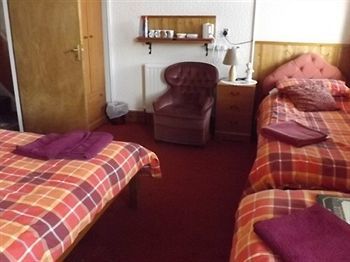 Hotel Camelot - Couples Only Blackpool