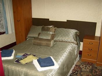 Hotel Cowley