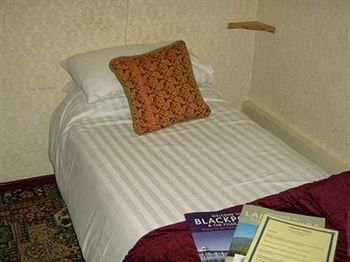 Cowley Hotel