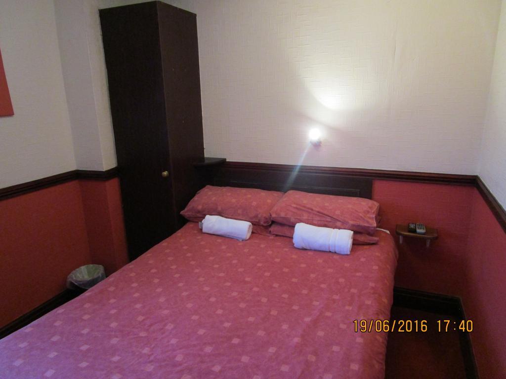 Trentham 3* Blackpool
