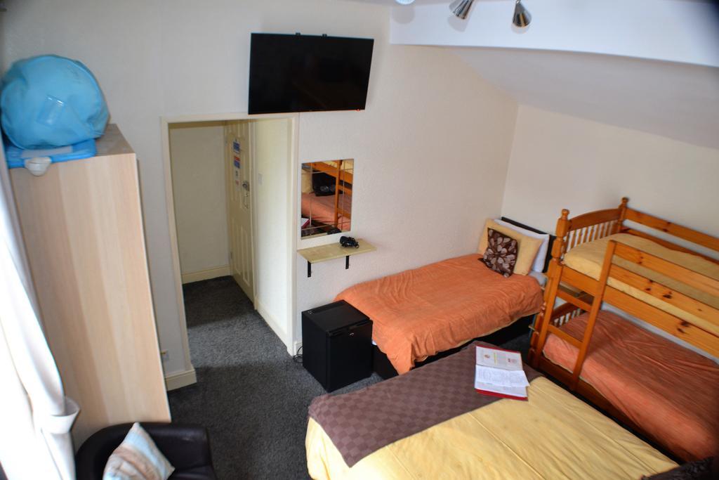 Guest house Moorbank House Blackpool
