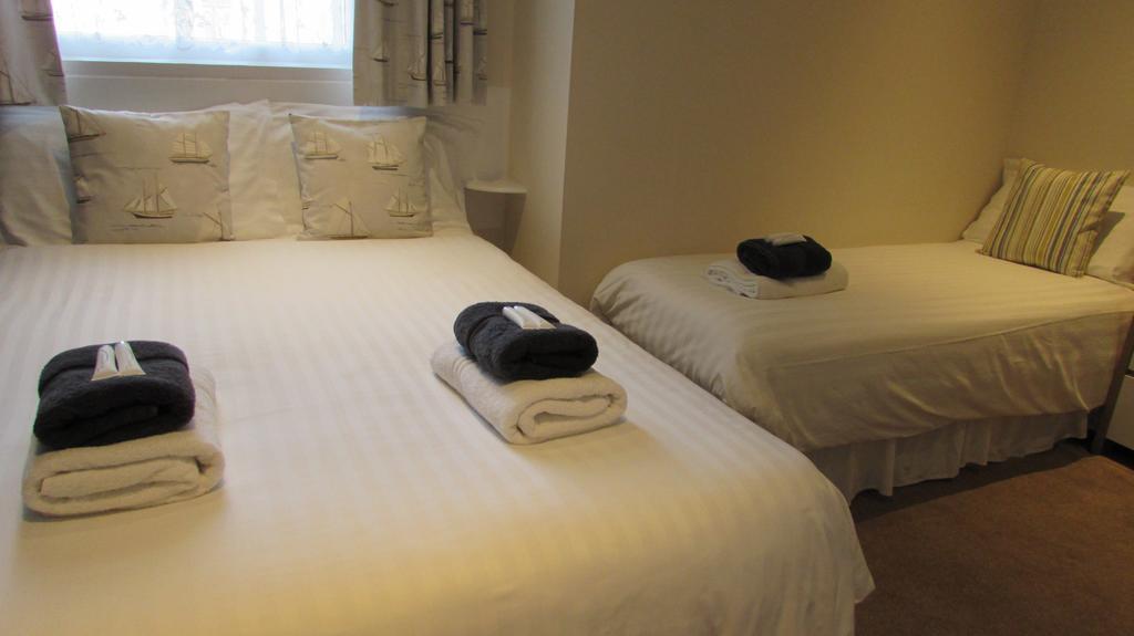 Guest house Bamford House 3*