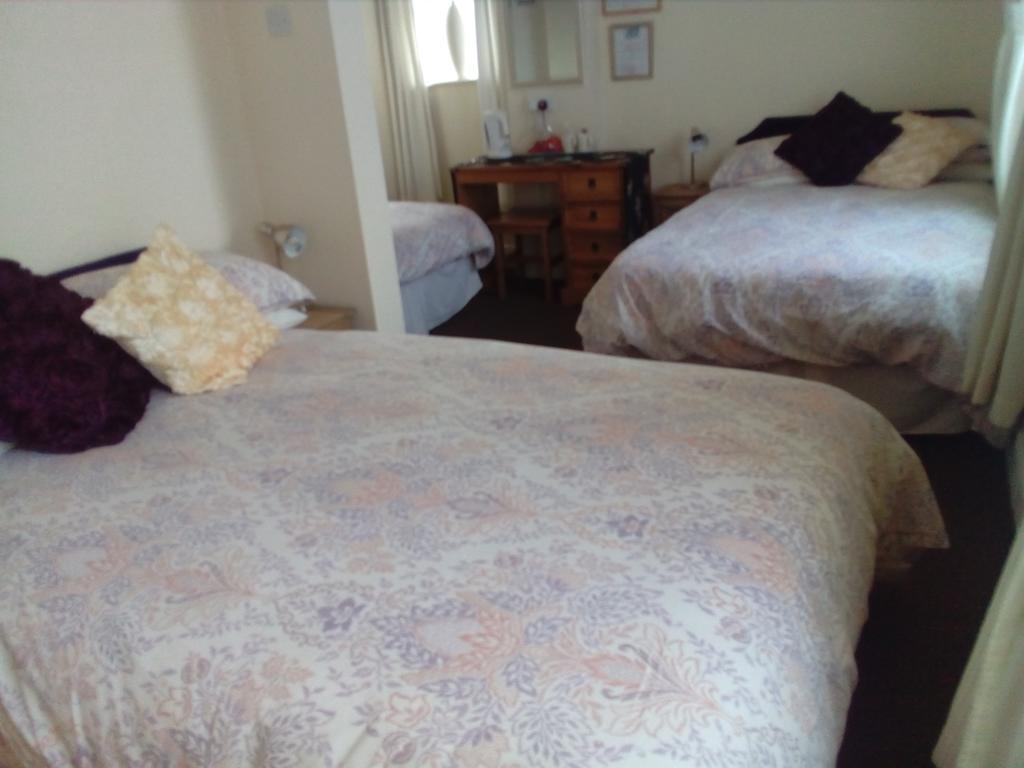 Windsor House Bed & Breakfast *