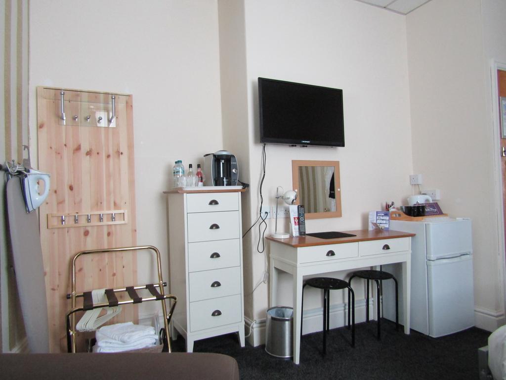 4 Star Phildene Hotel 4*
