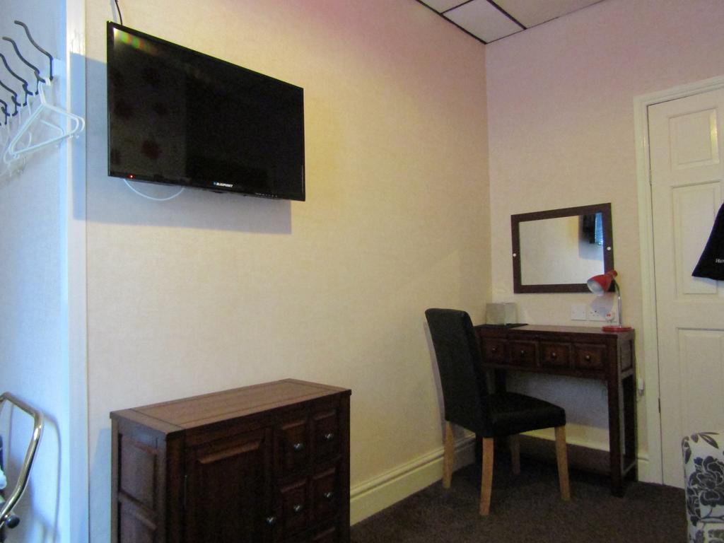 4 Star Phildene 4* Blackpool