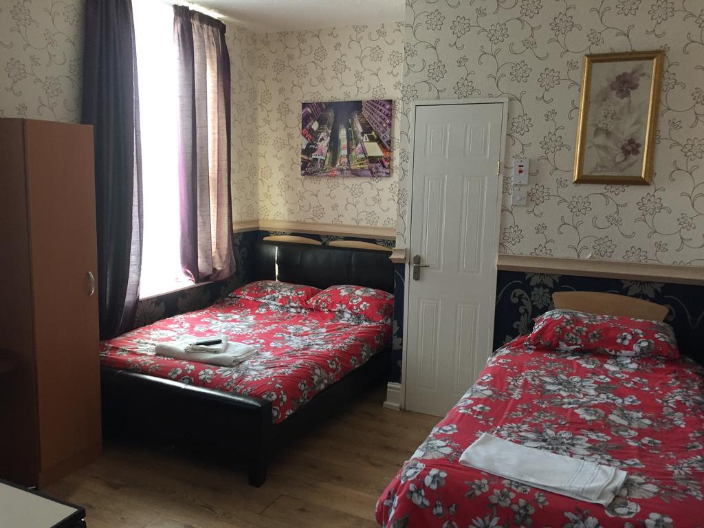 Hotel Mount Mellory 2*