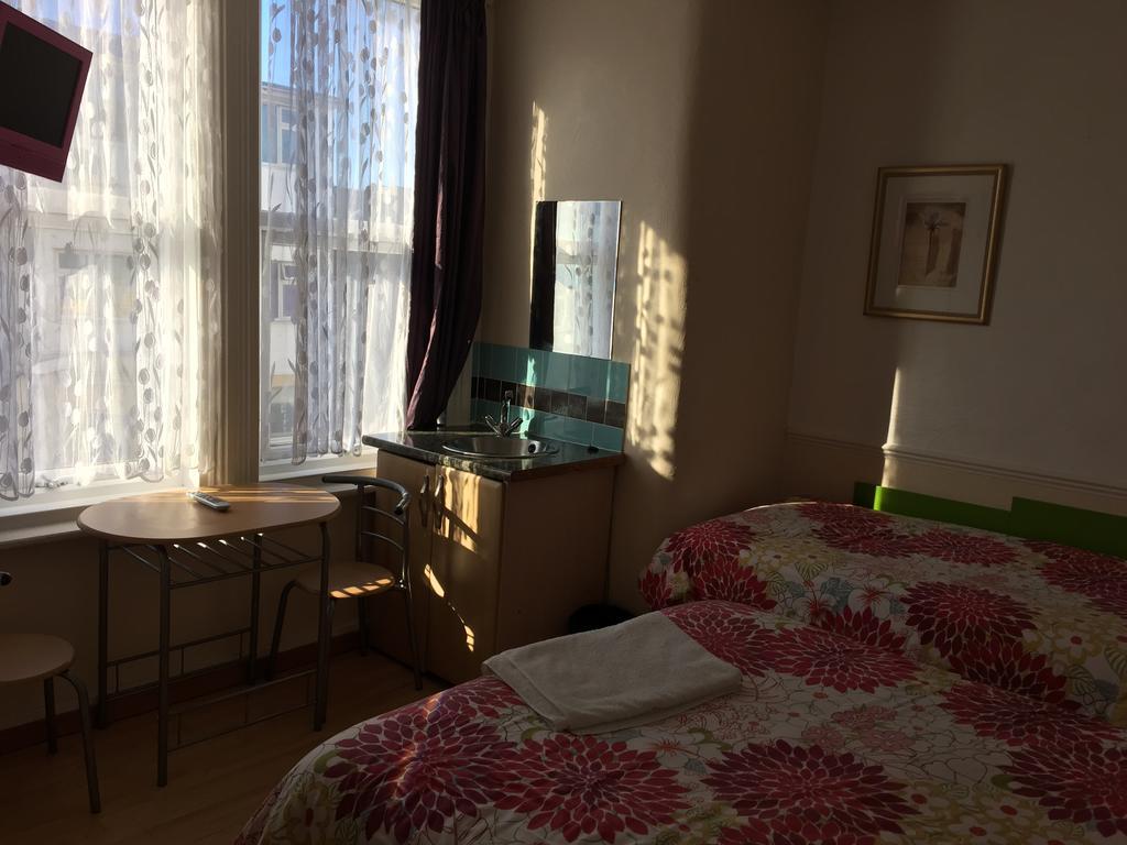 Mount Mellory Hotel 2*
