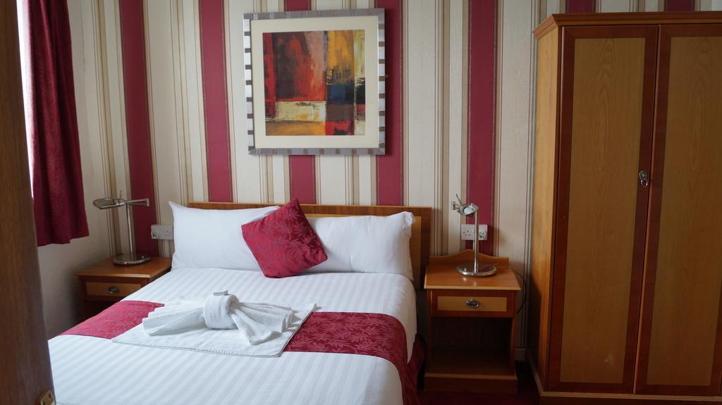 Hotel Gainsborough And Bar Blackpool
