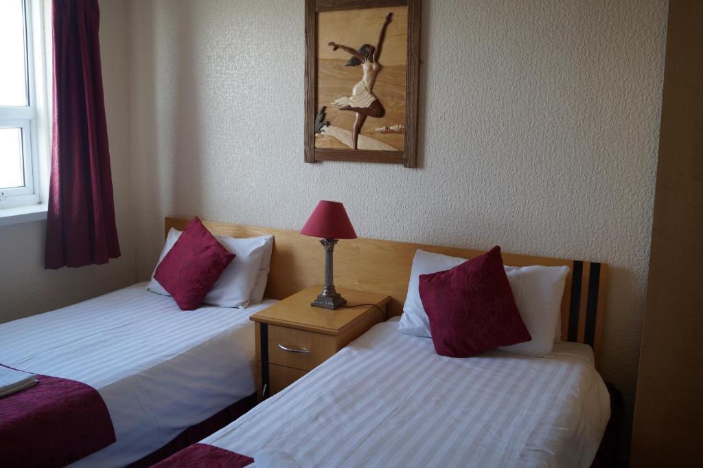 Gainsborough And Bar 3* Blackpool
