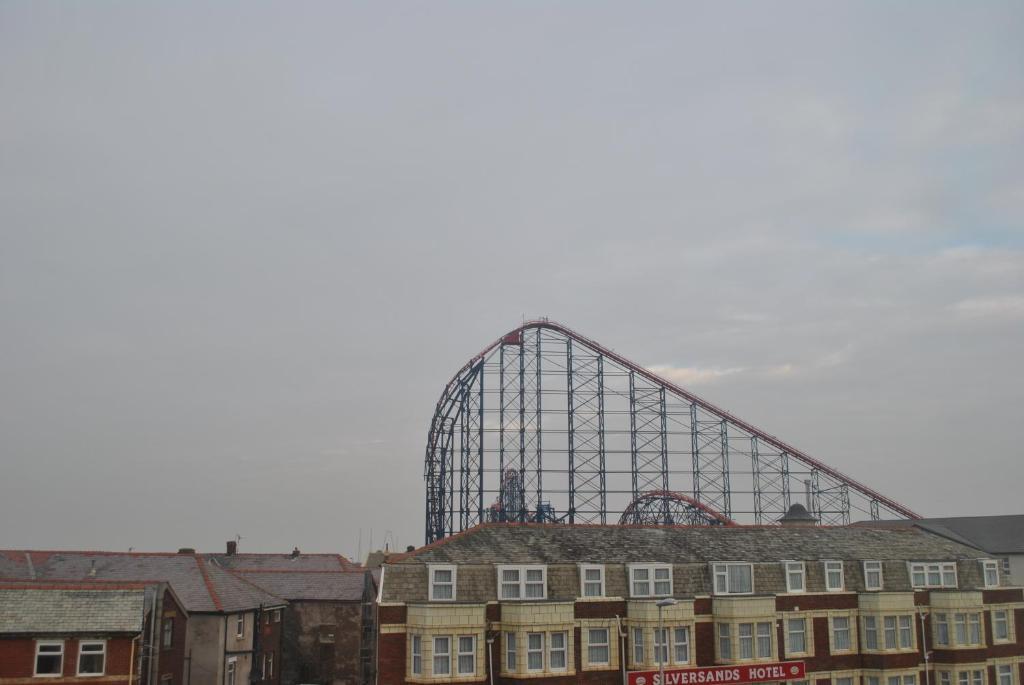 Broadway 3* Blackpool