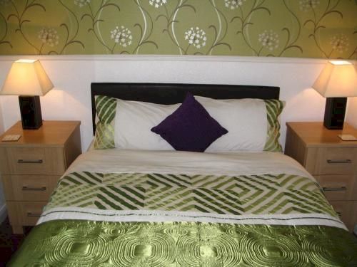 Thornhill 3* Blackpool