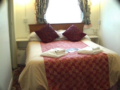 Jollies Guest house