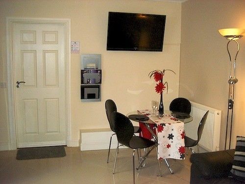 Apartment South *