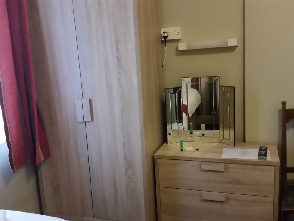 Bed & Breakfast Rayners