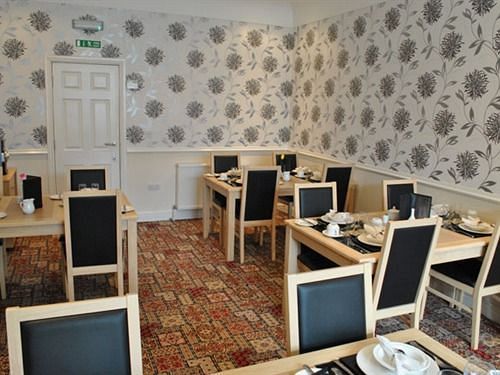 Surrey House 4* Blackpool