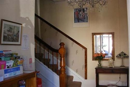 Eden House 3*