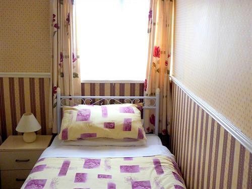 The Almeria 3* Blackpool