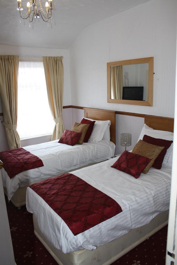 Bed & Breakfast No 34 Blackpool
