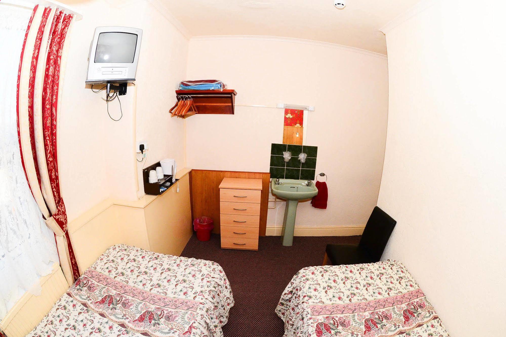 Guest house Cavendish 3*