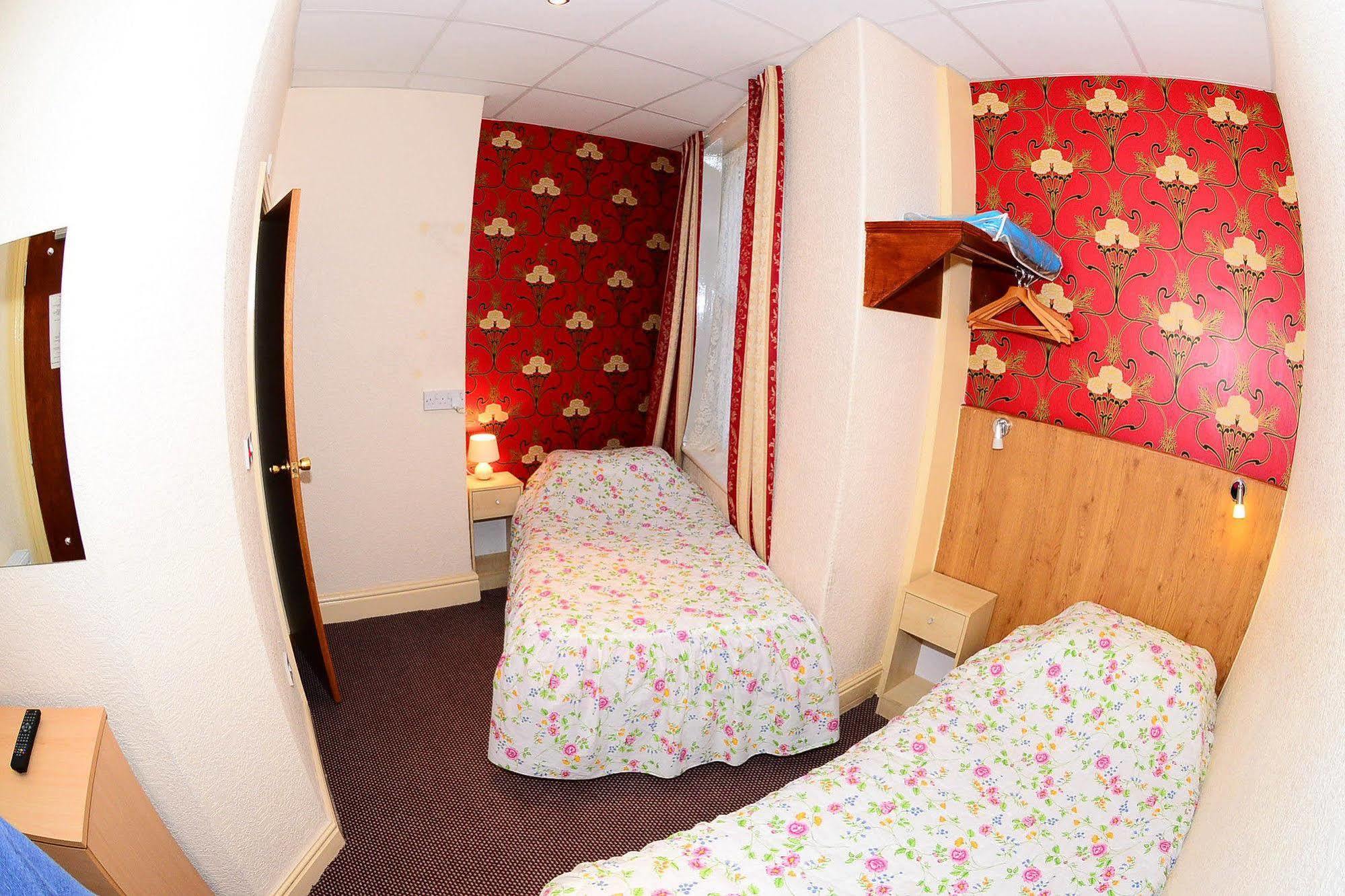 Guest house Cavendish 3*
