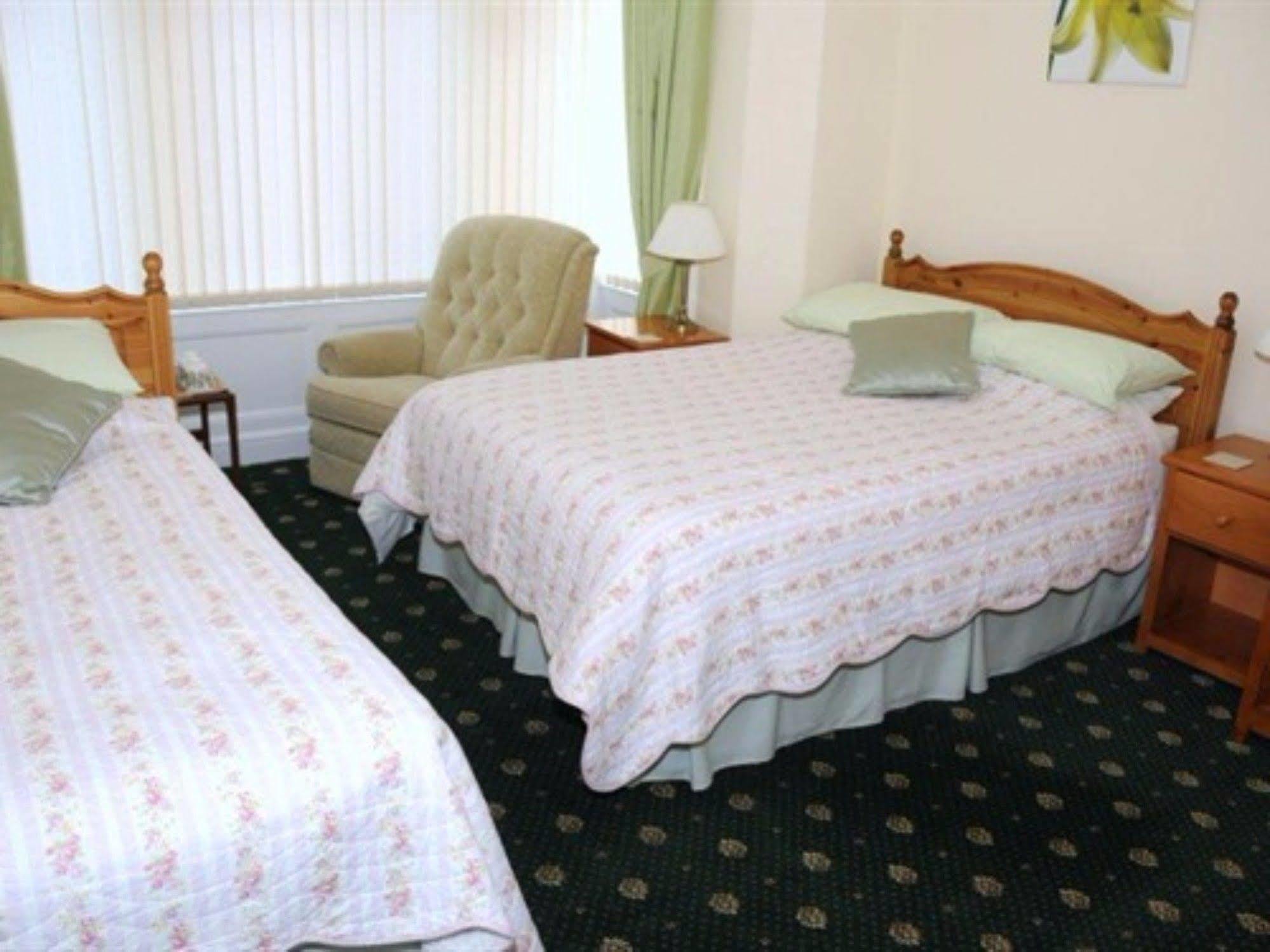 Bed & Breakfast Eden House