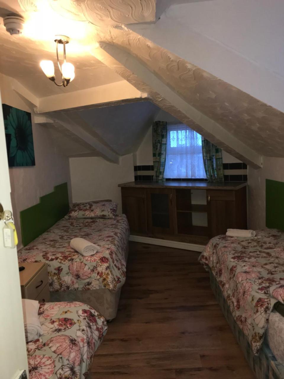 Mount Mellory Hotel 2*