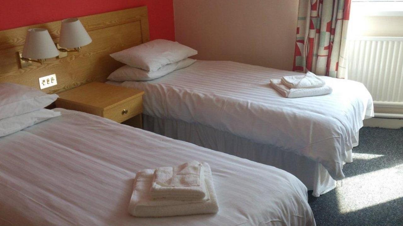 Hotel Chequers Plaza